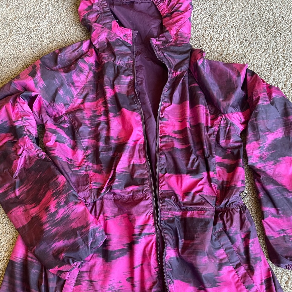 Lululemon reversible running jacket size 12